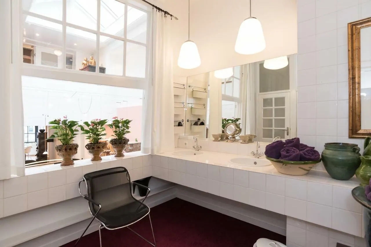 Bed & Breakfast Royal Boutique Apartment Amsterdam